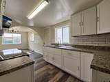 633 9th St - Photo 6