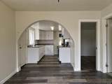 633 9th St - Photo 8