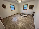 105 10th St E - Photo 16