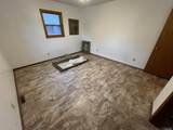 105 10th St E - Photo 17
