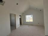 1430 Kaye Way - Photo 5