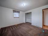 905 19th Street - Photo 25