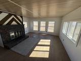 913 Elm St - Photo 6