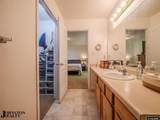 208 Bow St - Photo 18