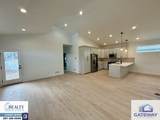 2784 Berkshire Way - Photo 4