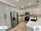 2784 Berkshire Way - Photo 6