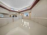 1122 Adams Street - Photo 18