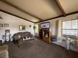 435 Warren St - Photo 2