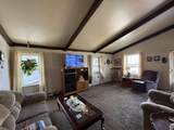 435 Warren St - Photo 3