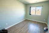680 Badger - Photo 17