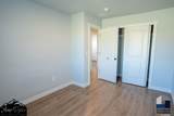 670 Badger - Photo 14