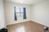670 Badger - Photo 22