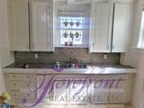 1305 Oak Street - Photo 6