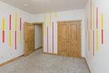 2340 Alexandra Cir - Photo 15