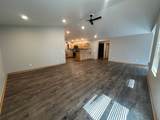 401 Walnut East Unit 1B - Photo 18