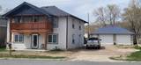 924 7th St - Photo 1