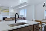 2565 Heathrow Avenue - Photo 11