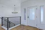 2565 Heathrow Avenue - Photo 14