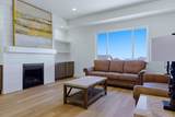 2565 Heathrow Avenue - Photo 3