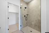 1072 Cornwall St - Photo 22