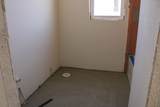 1072 Cornwall St - Photo 4