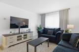 2401 Grandview Place - Photo 47