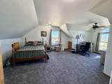 415 Clark - Photo 16