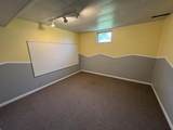 402 7th St E - Photo 32