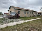 402 7th St E - Photo 5