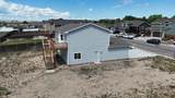 905 Flicker St - Photo 4