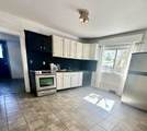 212 Robertson Avenue - Photo 3