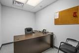 800 Collins Dr - Photo 17