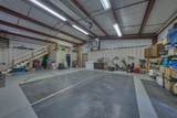 1806 Circle Road - Photo 35