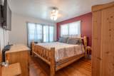 1227 Center - Photo 34