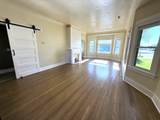501 10th St - Photo 8