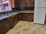 617 Spencer Street - Photo 11