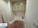 2685 Heathrow Avenue - Photo 18