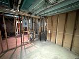 818 Center St - Photo 13