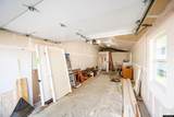 735 Carrington Avenue - Photo 37