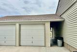 729 12th St - Photo 32