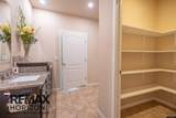 910 Flicker Street - Photo 16