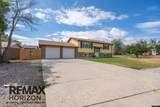 1027 Carver - Photo 2