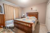 1027 Carver - Photo 22