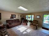 401 7th St - Photo 11