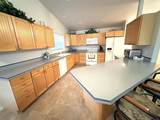 1502 Maple Lane - Photo 7