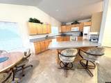 1502 Maple Lane - Photo 8