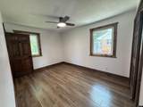 560 Brodie Street - Photo 11