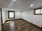560 Brodie Street - Photo 19