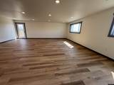 956 Tweed - Photo 16