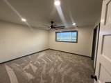 956 Tweed - Photo 18